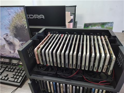 Ảnh Lắp Đặt Box Phone Farm Tại Phạm Văn Đồng, tp Hồ Chí Minh